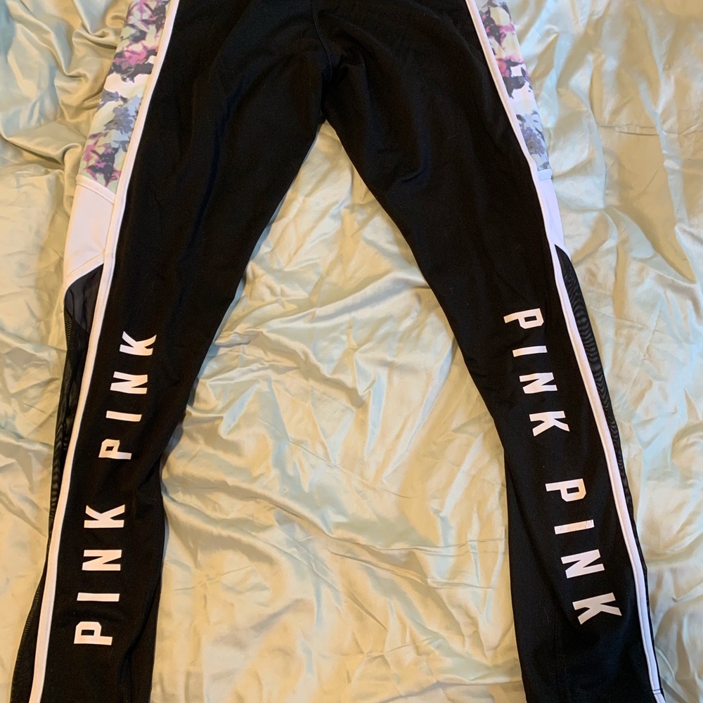 Victoria Secret Pink work out leggings